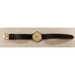 GENTLEMANS VINTAGE TUDOR WRIST WATCH ON LEATHER STRAP