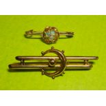 VICTORIAN UNMARKED ROSE YELLOW BAR BROOCH SET WITH THREE OPALS AND AN UNMARKED DOUBLE BAR AND