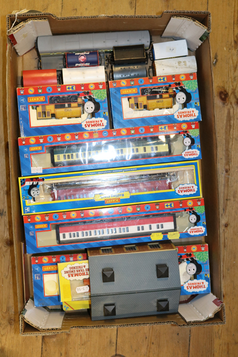 A small quantity of Hornby Railways Thomas & Friends model railway. A 2-6-0 tender locomotive ‘