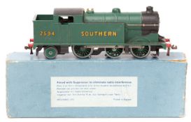 A Hornby Dublo 0-6-2 class N2 tank locomotive EDL7. An example in dark green Southern livery, RN
