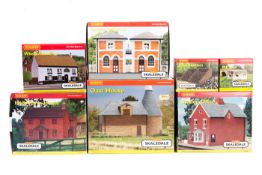 A quantity of Hornby Skaledale lineside buildings and accessories. Station Office R8529, Oast