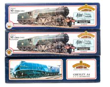 3 Bachmann OO (ex LNER) tender locomotives. Class A4 4-6-2 Peregrine 4903 (31-952) in LNER Garter