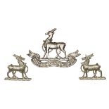 An all WM cap badge of The R Warwickshire Regt, and pair collars. Near VGC Plate 6 Part II of a