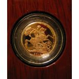 Elizabeth II AV sovereign 2015, Proof issue, Unc in official Royal Mint wooden display case. This
