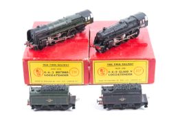 2 Trix Twin 00 gauge locomotives for 3-rail use. A BR Britannia Class 4-6-2 tender loco, 70000