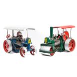 2 Wilesco Live Steam Engines. A Road Roller (D365) in green and silver and a Traction Engine (