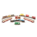 A quantity of N gauge passenger and freight rolling stock by various makes. 11 passenger coaches – 3
