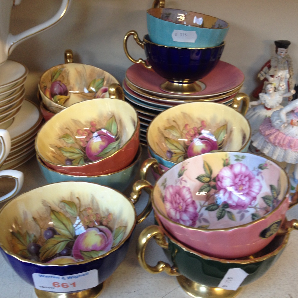 AYNSLEY COLOURED FLORAL INTERIOR CUPS AND SAUCERS