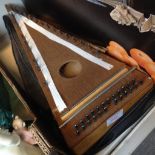 A ZITHER TYPE INSTRUMENT. L54CM