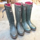 2 PAIRS OF TOGGI WELLIES (EU SIZE 42)