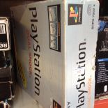 2 PLAYSTATIONS