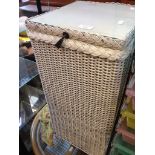 A WOVEN LINEN BOX