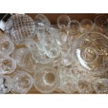 BOX OF GLASSWARE RTI