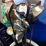 BUNDLES OF GOLF CLUBS