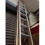 LARGE EXTENDING ALUMINIUM LADDERS