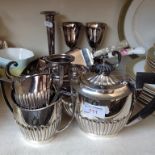 EPNS WARE INC THREE PIECE TEASET D4