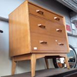 G-PLAN UTILITY STYLE LIGHT OAK CHEST OF DRAWERS. W77CM