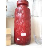 RED POTTERY VASE D5