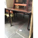 GEORGIAN PAD FOOT MAHOGANY DROP LEAF TABLE. L123CM