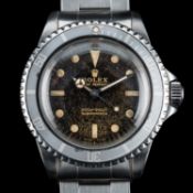 A VERY RARE GENTLEMAN'S STAINLESS STEEL ROLEX OYSTER PERPETUAL SUBMARINER BRACELET WATCH CIRCA 1965,