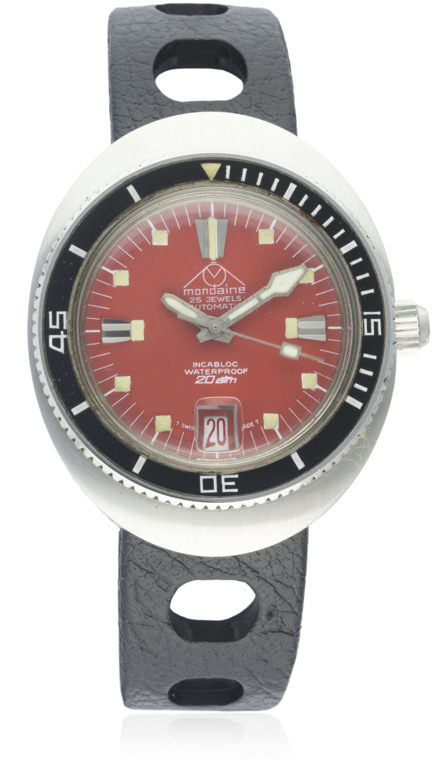 A GENTLEMAN'S STAINLESS STEEL MONDAINE AUTOMATIC DIVERS WRIST WATCH CIRCA 1970 D: Orange dial with