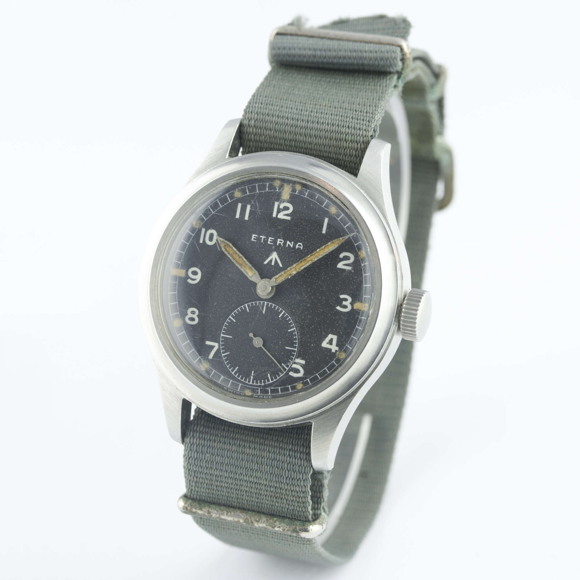 A GENTLEMAN'S STAINLESS STEEL BRITISH MILITARY ETERNA W.W.W. WRIST WATCH CIRCA 1940s PART OF THE " - Image 5 of 8