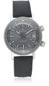 A GENTLEMAN'S STAINLESS STEEL BAYLOR DIVERS WRIST WATCH CIRCA 1960s D: Grey "sunburst" dial with
