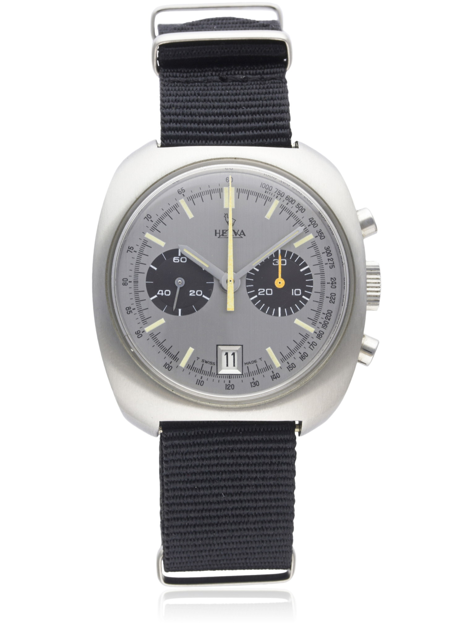 A GENTLEMAN'S STAINLESS STEEL HELVA CHRONOGRAPH WRIST WATCH CIRCA 1960s, REF. 9704 D: Brushed silver