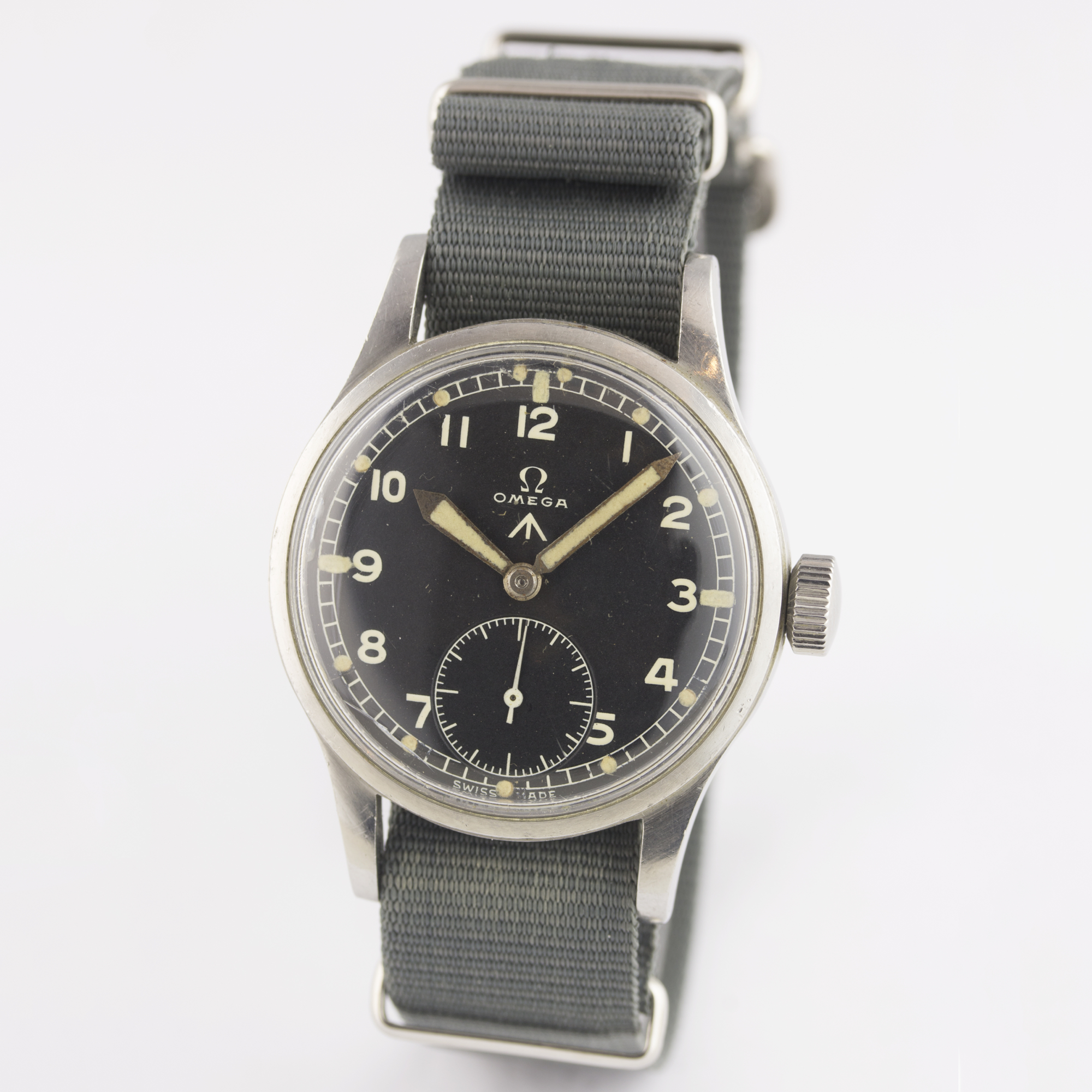A GENTLEMAN'S STAINLESS STEEL BRITISH MILITARY OMEGA W.W.W. WRIST WATCH CIRCA 1947, PART OF THE " - Image 2 of 8
