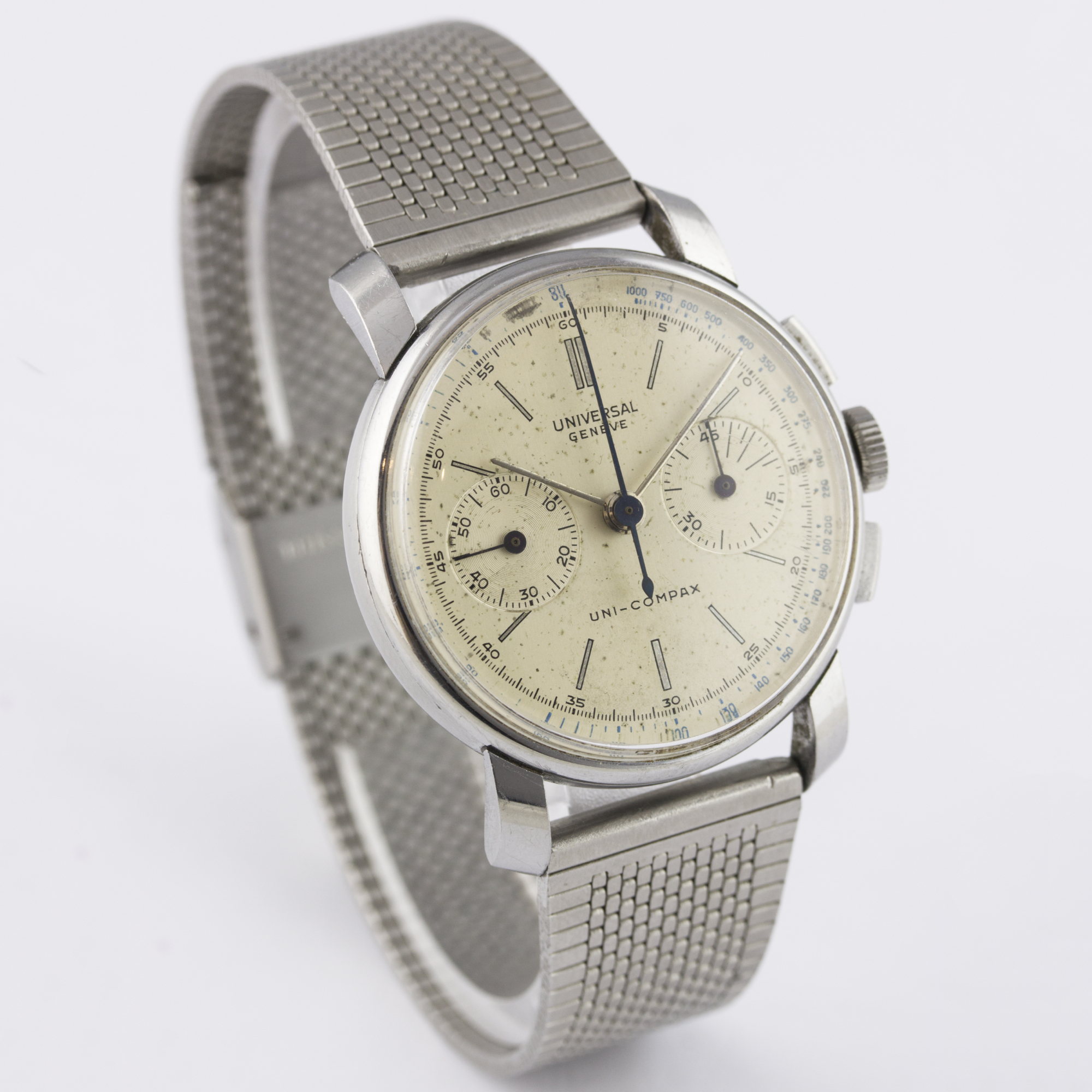 A GENTLEMAN'S STAINLESS STEEL UNIVERSAL GENEVE UNI COMPAX CHRONOGRAPH WRIST WATCH CIRCA 1940s D: - Image 5 of 8