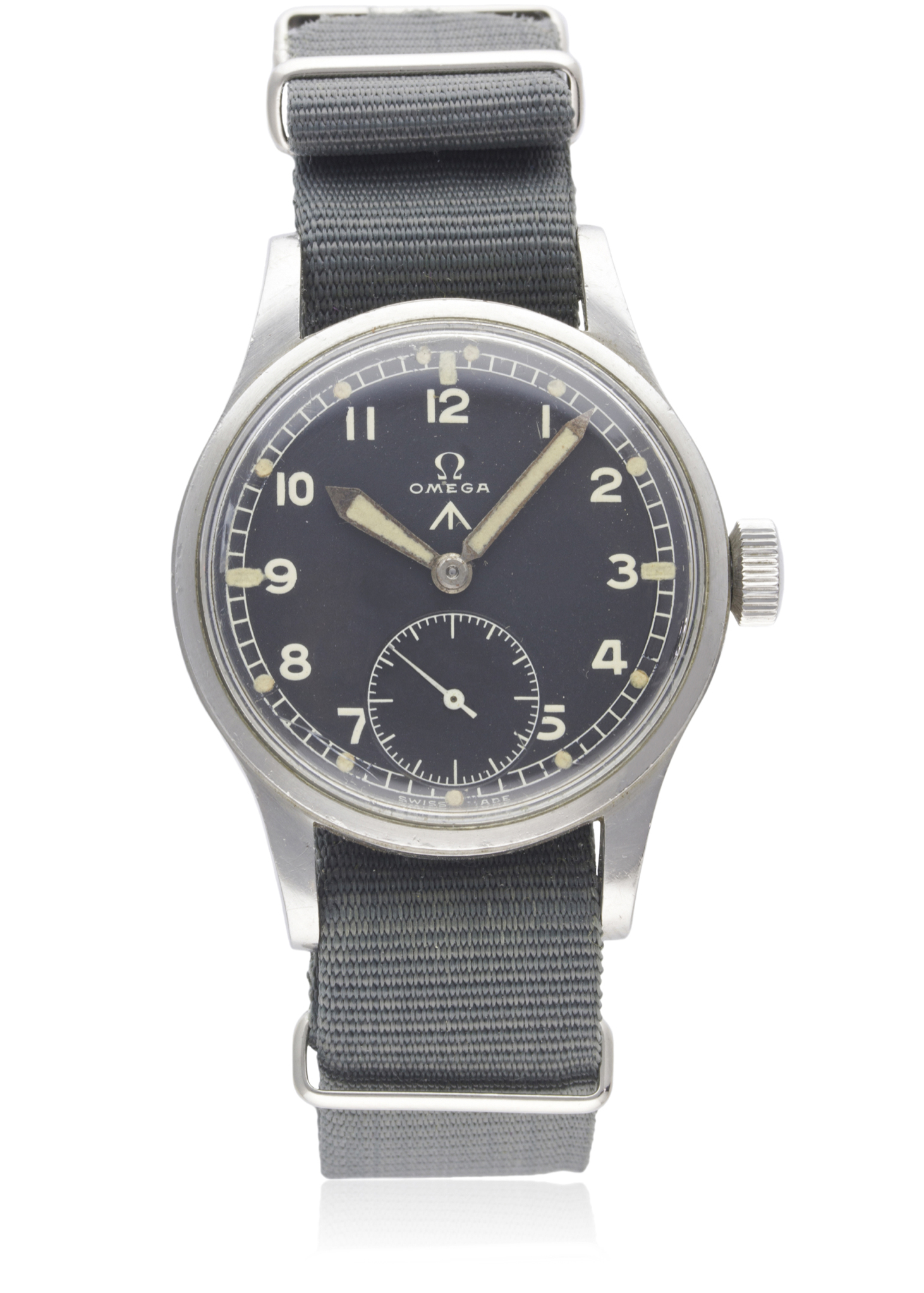 A GENTLEMAN'S STAINLESS STEEL BRITISH MILITARY OMEGA W.W.W. WRIST WATCH CIRCA 1947, PART OF THE "