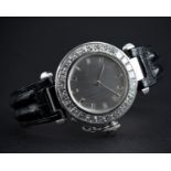 A FINE & RARE 18K SOLID WHITE GOLD & DIAMOND CARTIER PASHA AUTOMATIC WRIST WATCH CIRCA 1990s, WITH