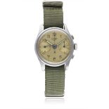 A GENTLEMAN'S STAINLESS STEEL HEUER CHRONOGRAPH WRIST WATCH CIRCA 1940s Movement: Manual wind,