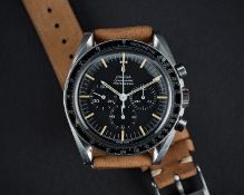 A RARE GENTLEMAN'S STAINLESS STEEL OMEGA SPEEDMASTER PROFESSIONAL CHRONOGRAPH WRIST WATCH CIRCA