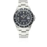 A GENTLEMAN'S STAINLESS STEEL ROLEX OYSTER PERPETUAL GMT MASTER II BRACELET WATCH CIRCA 1997, REF.