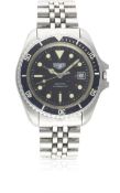 A GENTLEMAN'S STAINLESS STEEL HEUER 200M PROFESSIONAL AUTOMATIC DIVERS BRACELET WATCH CIRCA 1979,