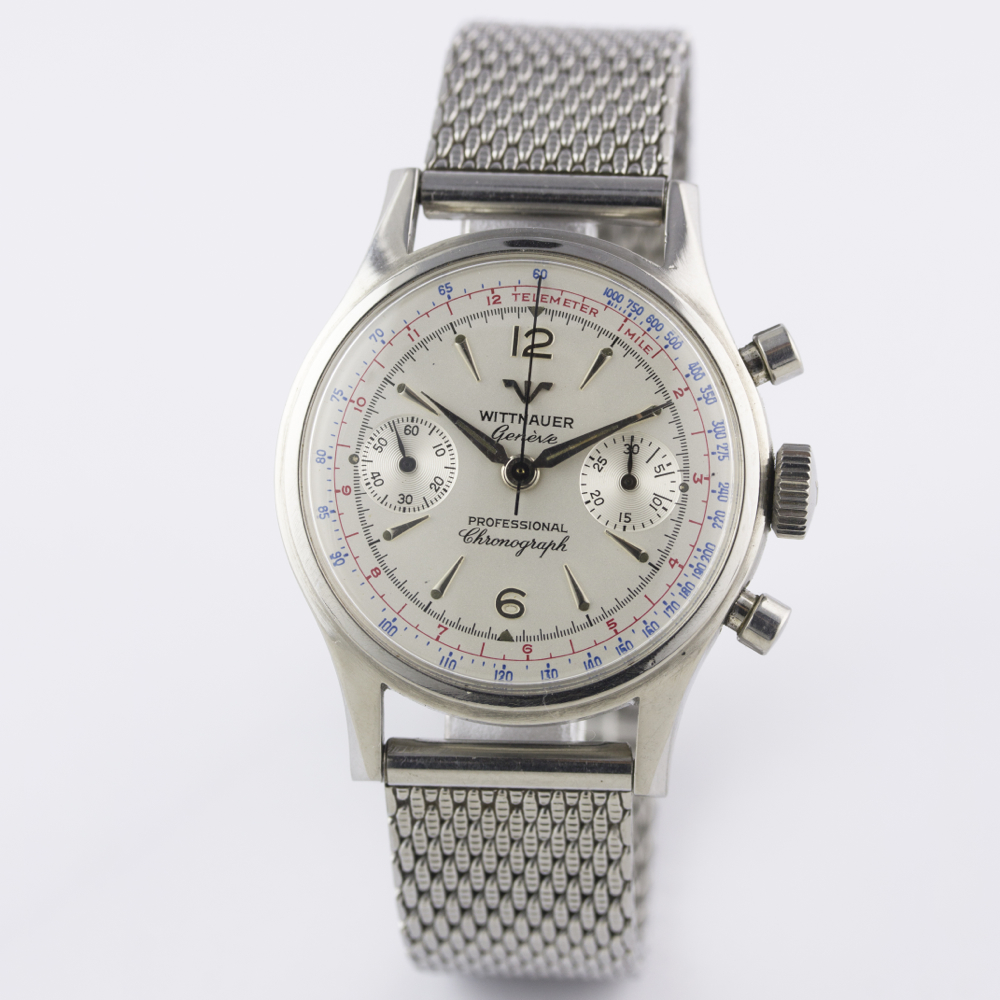 A GENTLEMAN'S STAINLESS STEEL WITTNAUER PROFESSIONAL CHRONOGRAPH BRACELET WATCH CIRCA 1960s, REF. - Image 3 of 11