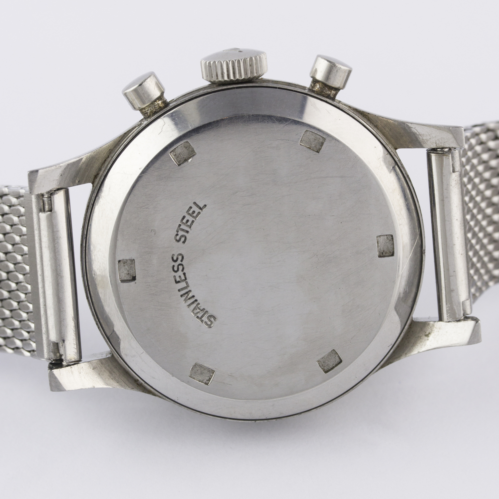 A GENTLEMAN'S STAINLESS STEEL WITTNAUER PROFESSIONAL CHRONOGRAPH BRACELET WATCH CIRCA 1960s, REF. - Image 7 of 11
