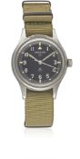 A GENTLEMAN'S STAINLESS STEEL BRITISH MILITARY HAMILTON RAF PILOTS WRIST WATCH CIRCA 1960s Movement: