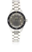 A RARE LADIES STAINLESS STEEL EBERHARD & CO AUTOMATIC DIVERS BRACELET WATCH CIRCA 1966 Movement: