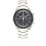 A GENTLEMAN'S STAINLESS STEEL OMEGA SPEEDMASTER PROFESSIONAL CHRONOGRAPH BRACELET WATCH CIRCA