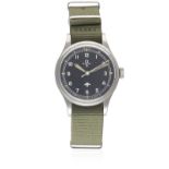 A GENTLEMAN'S STAINLESS STEEL BRITISH MILITARY OMEGA RAF PILOTS WRIST WATCH DATED 1953, REF. 2777-