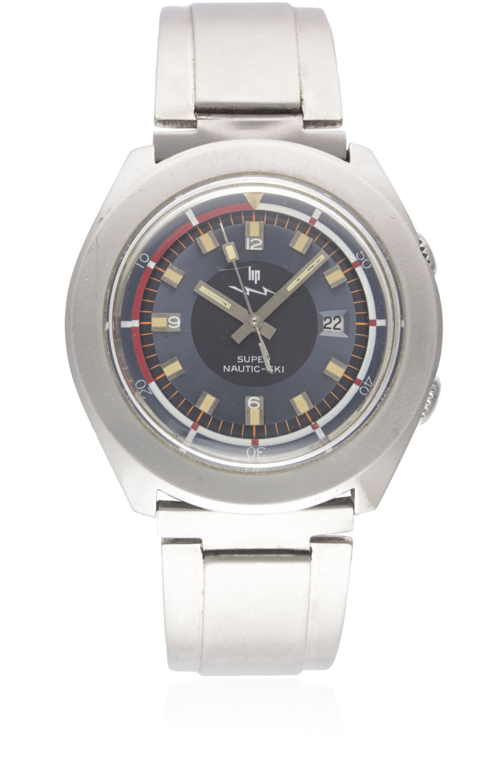 A GENTLEMAN'S STAINLESS STEEL LIP SUPER NAUTIC SKI BRACELET WATCH CIRCA 1970s Movement: Electronic.