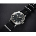 A RARE GENTLEMAN'S STAINLESS STEEL BRITISH MILITARY OMEGA RAF PILOTS WRIST WATCH DATED 1953, REF.