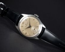 A RARE GENTLEMAN'S STAINLESS STEEL ZENITH 135 CHRONOMETRE WRIST WATCH CIRCA 1950s Movement: Manual