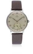 A GENTLEMAN'S LARGE SIZE STAINLESS STEEL OMEGA WRIST WATCH CIRCA 1944, REF. 2319/2 Movement: 15J,