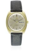 A GENTLEMAN'S STEEL & GOLD OMEGA CONSTELLATION AUTOMATIC CHRONOMETER WRIST WATCH CIRCA 1968, REF. CD