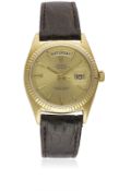 A GENTLEMAN'S 18K SOLID GOLD ROLEX OYSTER PERPETUAL DAY DATE WRIST WATCH CIRCA 1962, REF. 1803