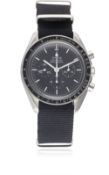 A GENTLEMAN'S STAINLESS STEEL OMEGA SPEEDMASTER PROFESSIONAL CHRONOGRAPH WRIST WATCH CIRCA 2005,