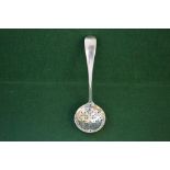 Heavy gauge Old English pattern sifter spoon by the Goldsmiths & Silversmiths Co.